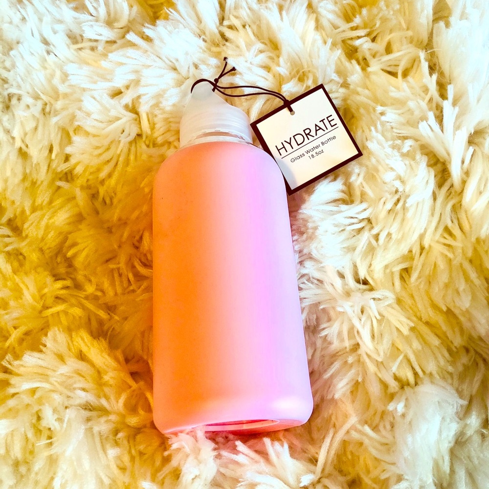 HYDRATE Glass water bottle 18.5oz